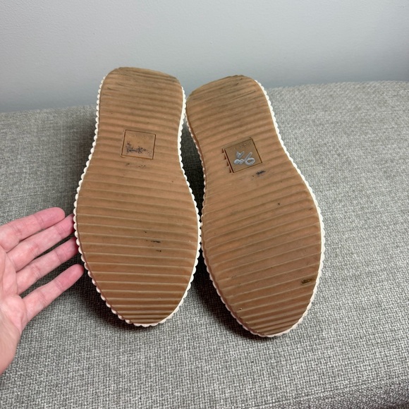 Dolce Vita Dolen Knit Sneakers Sandstone Ivory Knit Size 8 Platform Chunky - Picture 13 of 14